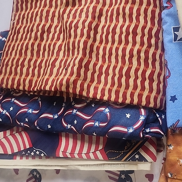American Flag Stars and Stripe Assorted Material Pieces - Picture 3 of 7